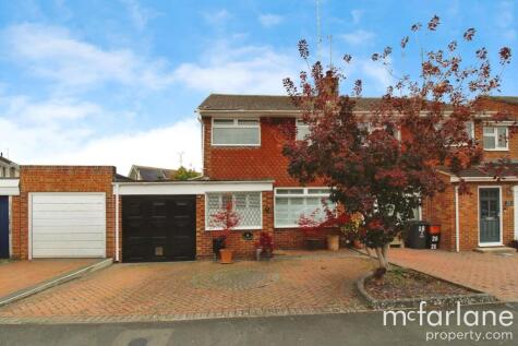 St. John Road, Wroughton, SN4