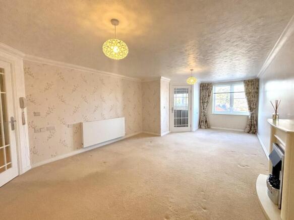Living Room_1.jpeg