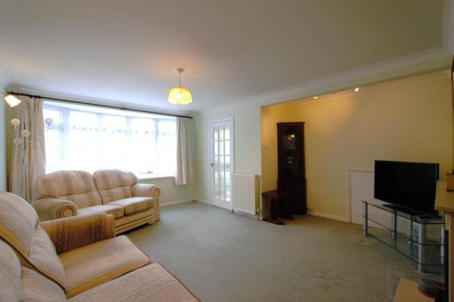 Living Room.jpg