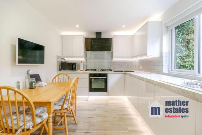 40 Archer Rd, Stevenage, SG1-19.jpg