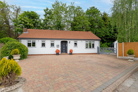 Merefield, Sawbridgeworth, Hertfordshire, CM21