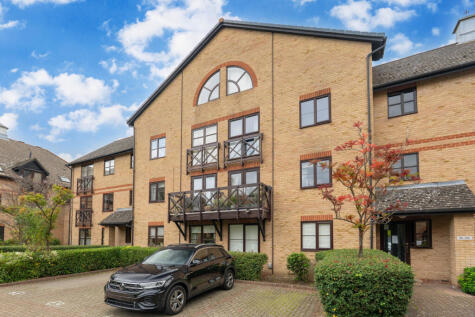 Lawrence Moorings, Sheering Mill Lane, Sawbridgeworth, Essex, CM21