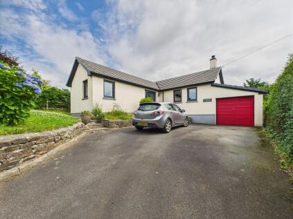 Bridgerule, Holsworthy