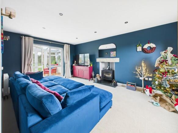 CAM05372G0-PR0097...