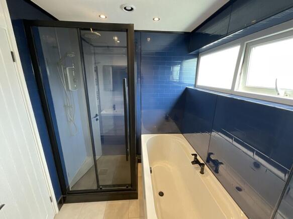 20251014_11525683...