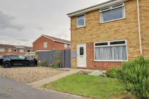 Beverley - 3 bedroom end of terrace house for sale