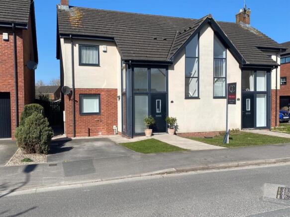 28 Parklands Beverley.jpg