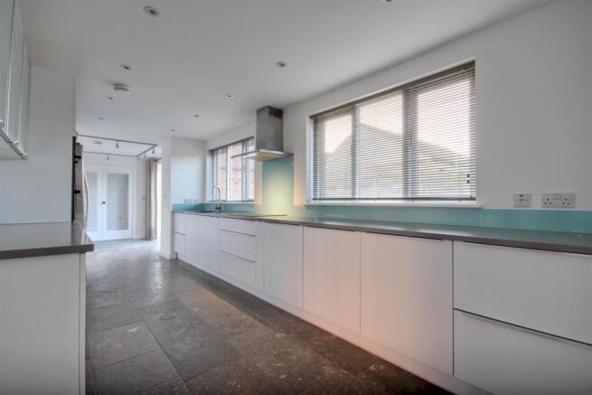 Chapel House (21).jpg