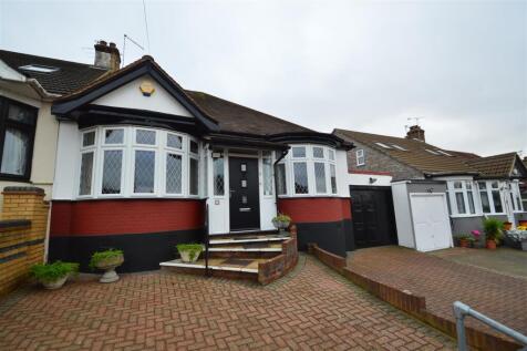 Peaketon Avenue, Ilford