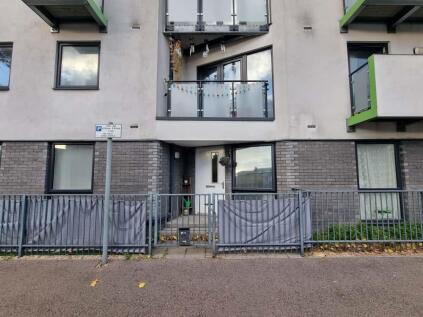 5-7 Loxford Road, Barking