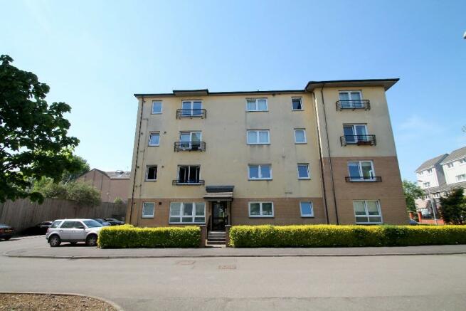 3 bedroom flat for sale in Comelypark Street, Bellgrove, Glasgow, G31, G31