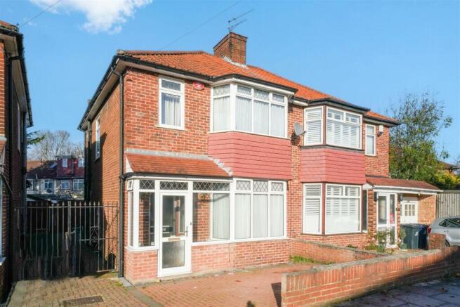 105 Ashness Gardens - KAv8rnexbTvzyOKnqtRV.jpg