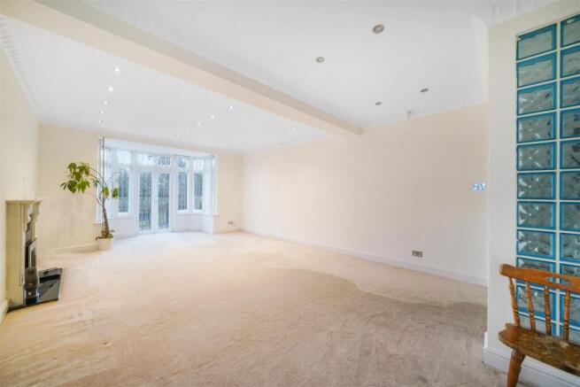 51 Pebworth Road - kr3IFrVDklvzzrWseGzv.jpg