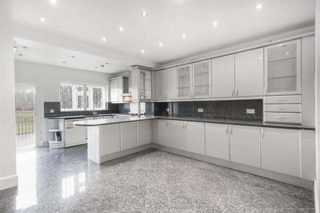 51 Pebworth Road - Pw0lD1UHunk5bewd6j0b.jpg