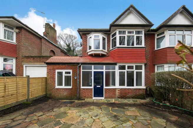 12 Woodland Rise - 8GGahyEyHJ3KPZoaOkeO.jpg