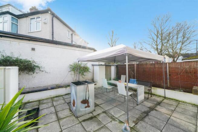 31 Allendale Road - w1YVsESLenQ2s4aq1Yt5.jpg