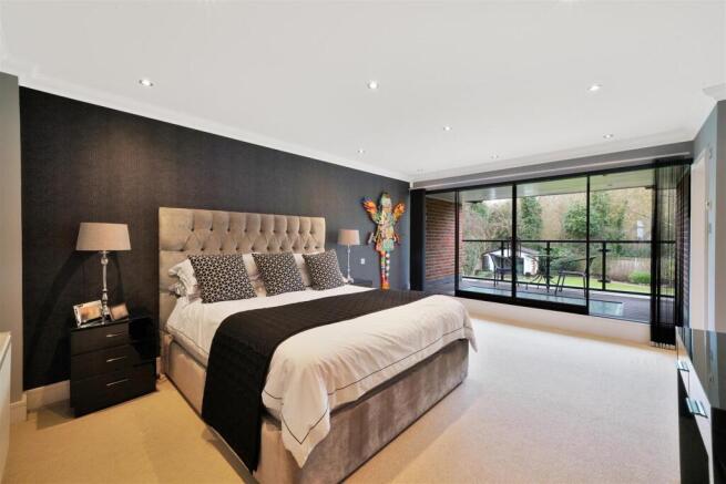 22 Littleton Crescent - E3NHUdVbnbVRgDtZFmhl.jpg