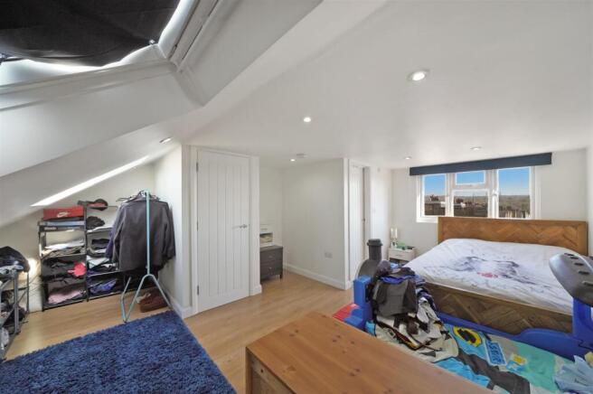 38A Vicarage Road - S1BiXQ5FV8aXa4HR8siA.jpg