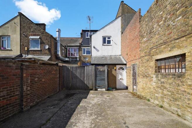38A Vicarage Road - tE7oDEXY9ELWTxlpWfNK.jpg