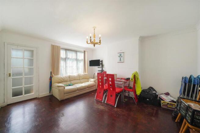 40 Elms Lane - YvPB27CrDAVRLTgdcAr3.jpg