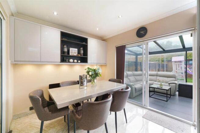 87 Tavistock Avenue, Perivale - OOWdKsFfjvZD0v5VPH