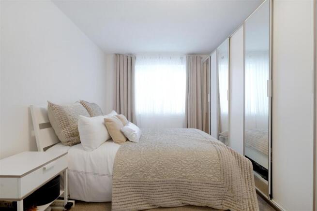 3 Sheppards Court, Horsenden Lane North - 3lFFUXbu