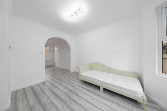 30 Pembroke Road - zH7m22hnj8wft9rRYLEs.jpg