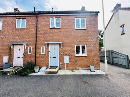 Hawks Drive, Tiverton