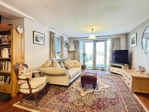 Sitting-Dining Room (3).JPG