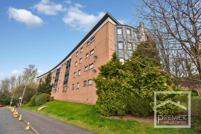 Two Bed Top Floor Flat For Sale