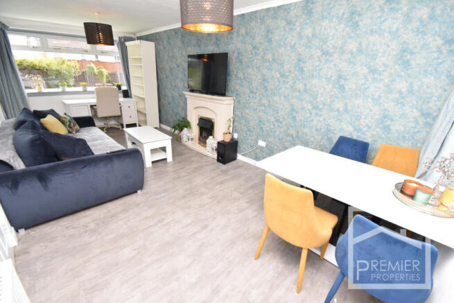 Lounge dining room