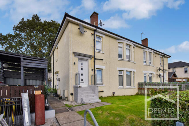 2 bedroom upper cottage flat