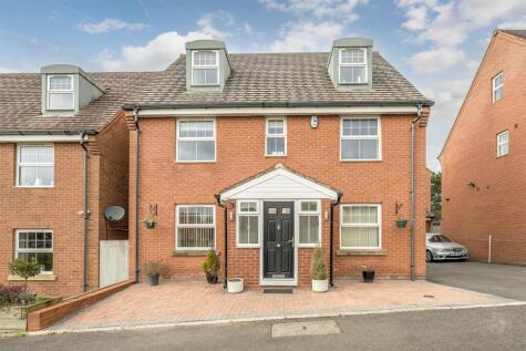 Kirkpatrick Drive, Wordsley, DY8 5TG