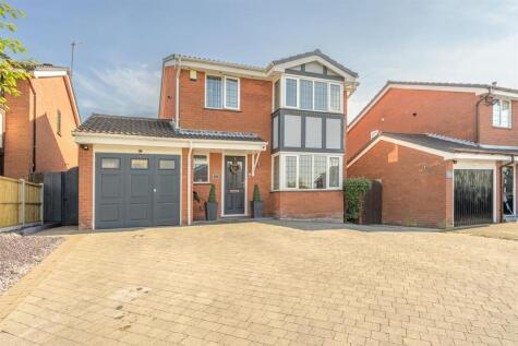 Lythwood Drive, Brierley Hill, DY5 3QW