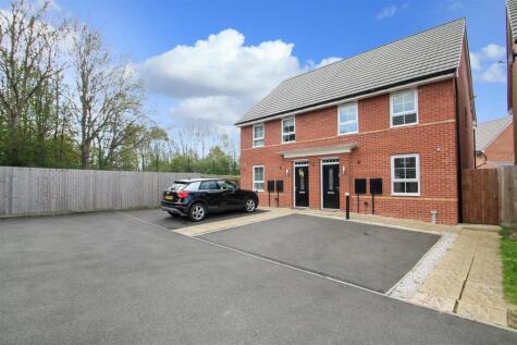 Woodpecker Way, Thrapston