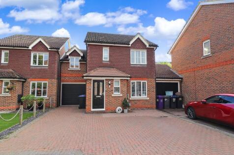 Blackdown Close, Stevenage, Hertfordshire, SG1