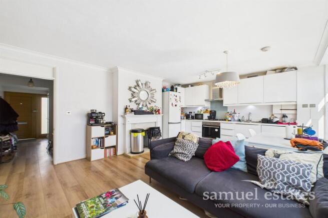 Kitchen/Living area