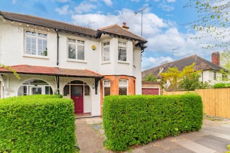 Woodfield Crescent, Ealing, W5