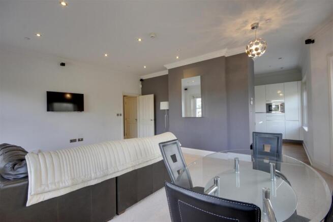 Spacious Living/Dining Room