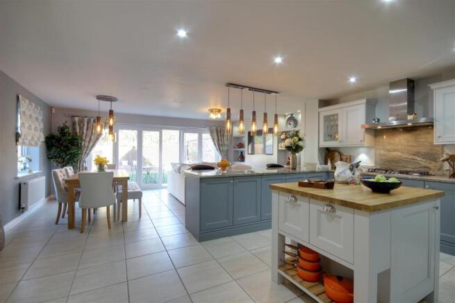 Living Kitchen
