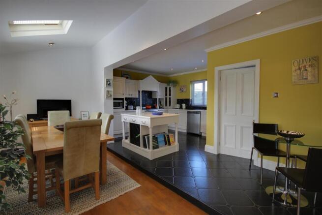 Dining Kitchen