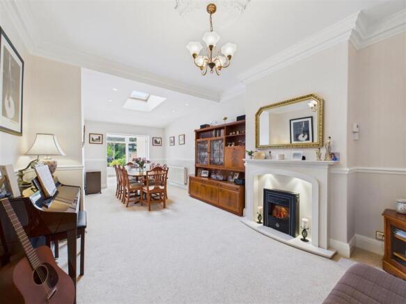 Dining/Sitting Room