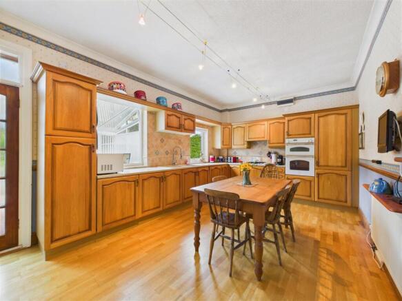 Dining Kitchen