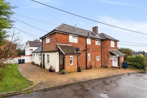 Alma Lane, Farnham, GU9