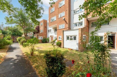 Woodcote Road, Wallington, SM6