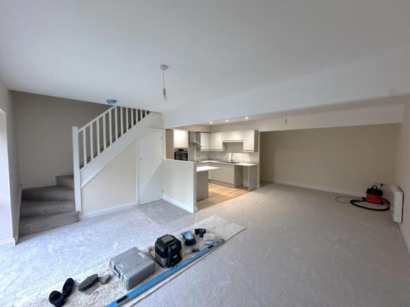 20250117_105925355_iOS