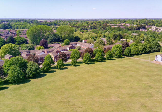 4960126_100DRONE_SING0112_edited