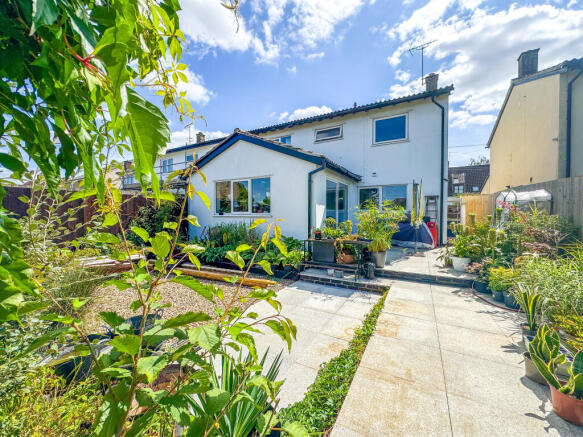 20250808_115250930_iOS_edited