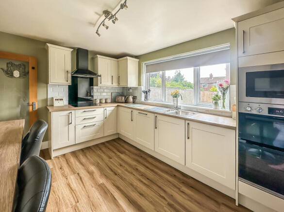 20250814_124232685_iOS_edited_edited