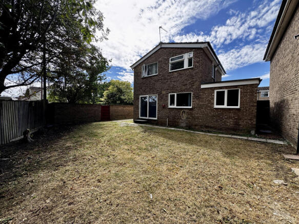 20250827_114324433_iOS